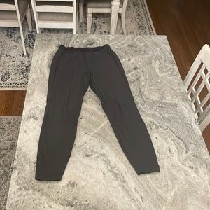 Lulu lemon Mens joggers pretty much new just don’t fit